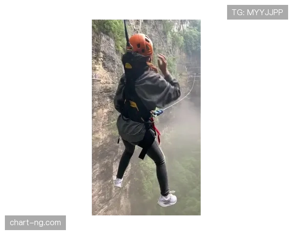 托尼娅·哈丁居然能在尖叫和冰刀间找到活路，没谁了！